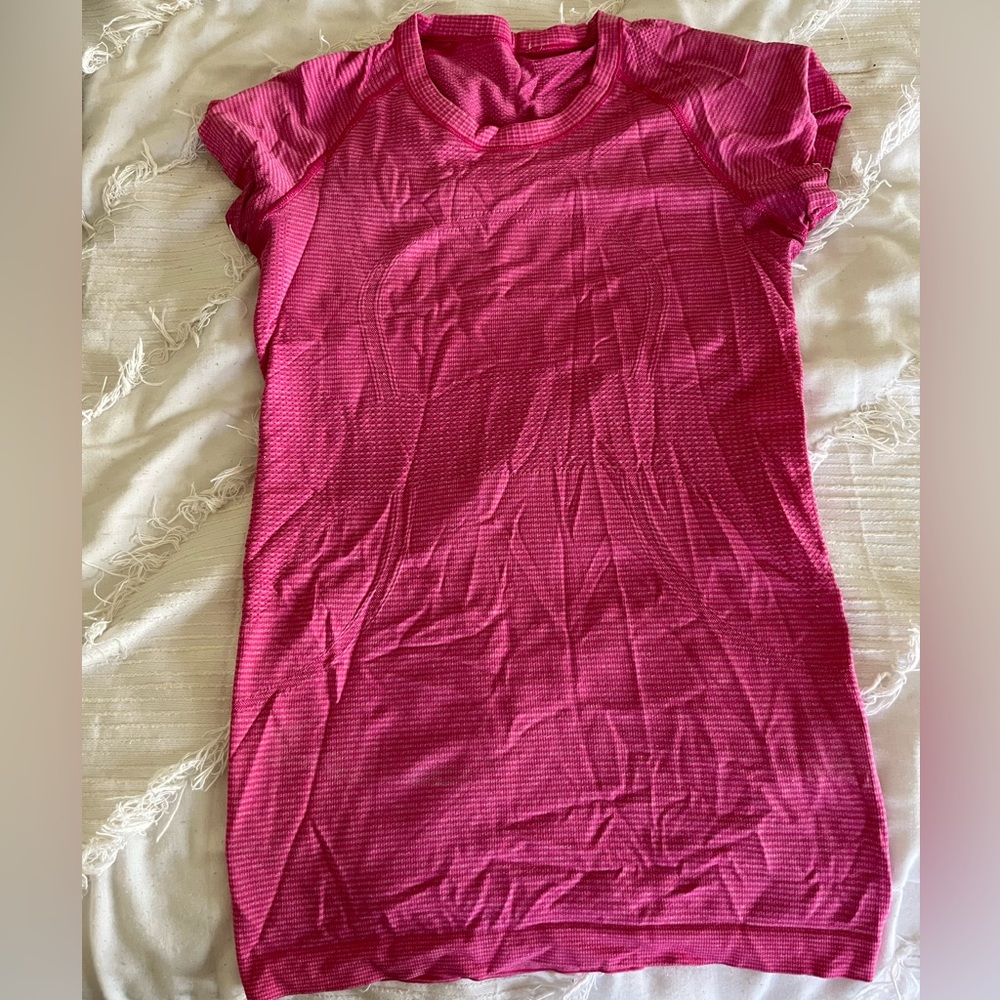 Lululemon Swiftly Tech Short Sleeve